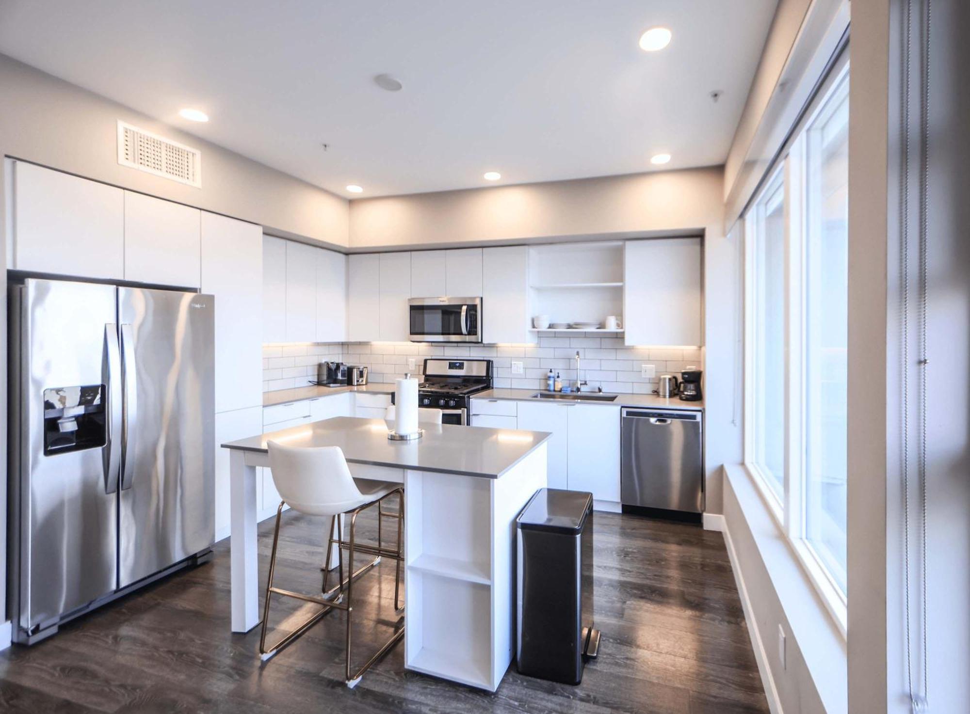 Upscale 2br Amenities West Hollywood * Los Angeles